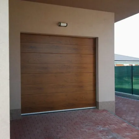 Garážové brány - Brány Pohony - Regionálny predajca značky LOMAX