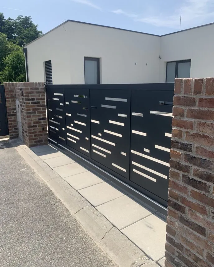 Brány - Brány Pohony - Regionálny predajca značky LOMAX