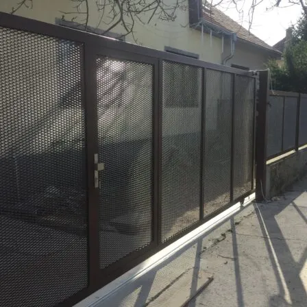 Vonkajšie brány - Brány Pohony - Regionálny predajca značky LOMAX