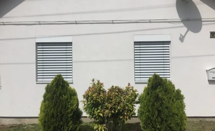 Hliníkové rolety - Brány Pohony - Regionálny predajca značky LOMAX