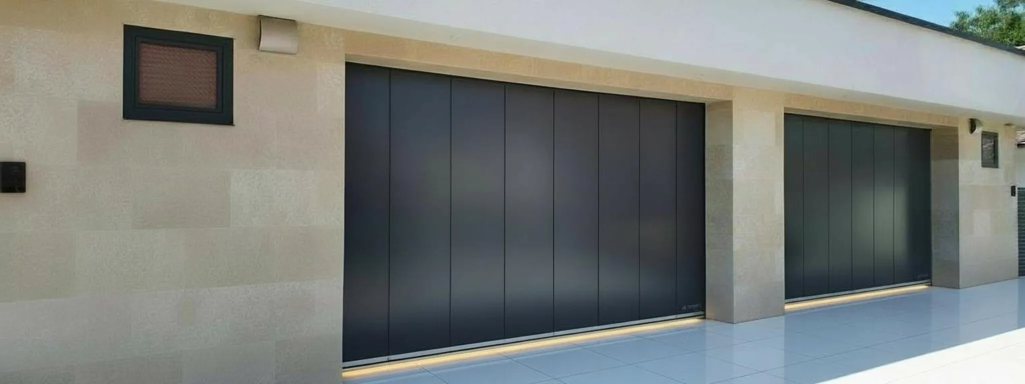 Garážové brány, pohony a tieniaca technika v Bratislave a okolí